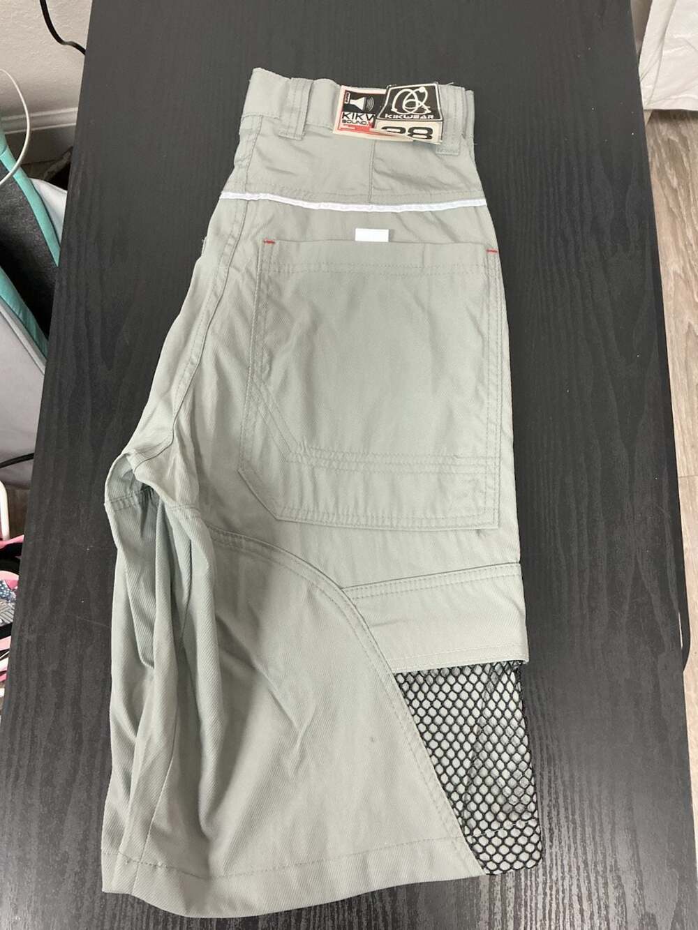 Kikwear Vintage Y2K Sound Vision Cargo Shorts with Mesh Details